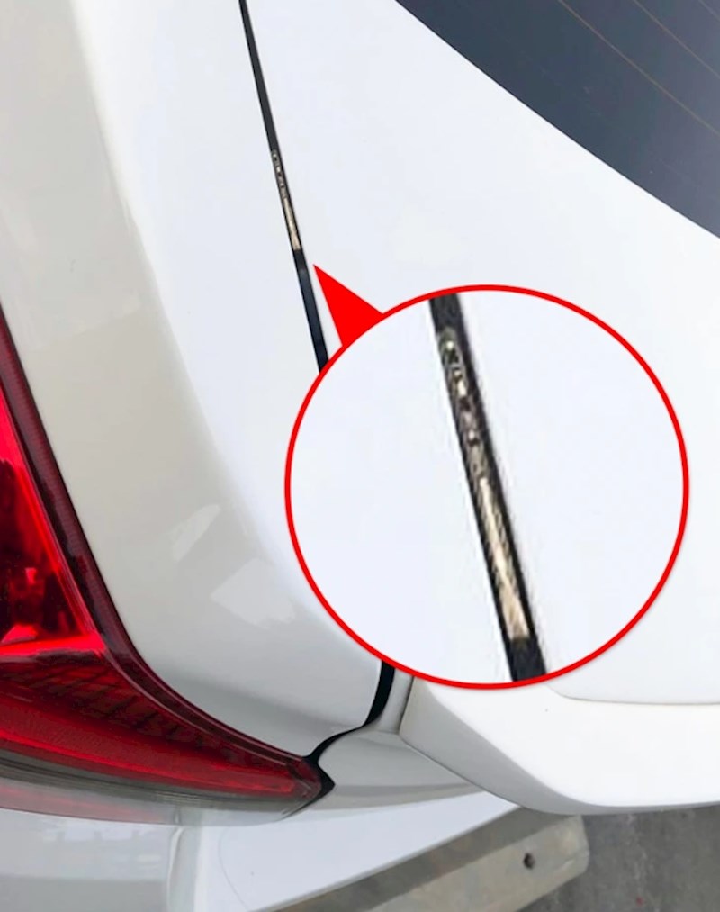 "Vidite ovo? E pa, to su ključ od auta i nema nikakve šanse da ga izvadim"