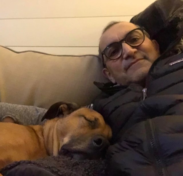 "Ponekad kad moram do ureda odvedem psa tati na čuvanje. Svaki put mi pošalje jedan selfie kako bih vidjela da je sve dobro."