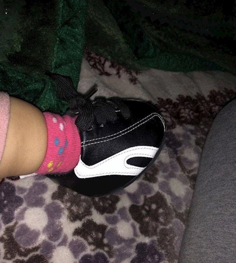 "Baka je zabunom obukla unučici čizmice od plišanog medvjedića."