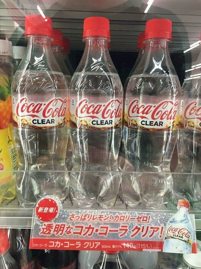 22. Prozirna Cola? Eto, i to postoji u Japanu. 😊