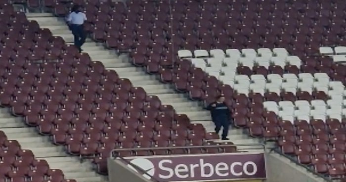 Žena je ušla na stadion bez karte za tekmu, snimka je hit zbog načina na koji je pobjegla osiguranju
