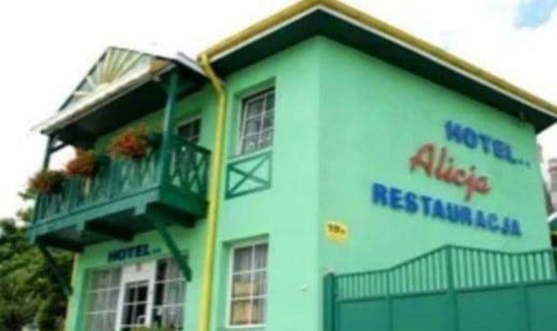 Bizaran hotel iz Poljske izaziva salve smijeha na Fejsu, sve će vam biti jasno kad vidite fotku