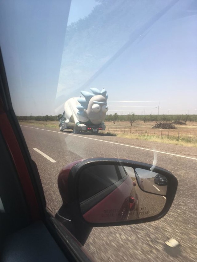 36. Rick i Morty na kamionu