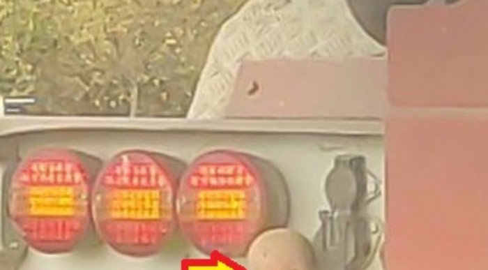 Detalj na jednom kamionu totalno je zbunio ostale vozače, ovo je baš teško objasniti