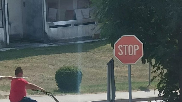Prizor snimljen negdje u Istri oduševio je sve prave Balkance, morate vidjeti što rade ovi tipovi