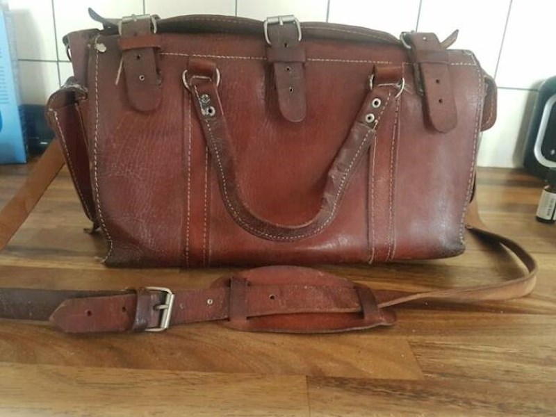 15. Stara putna torba iz 1880-ih