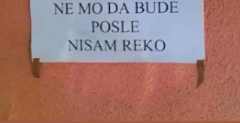 Natpis na ulazu u zgradu potpuno je zbunio stanare, ove "upute" niti Einstein ne bi razumio
