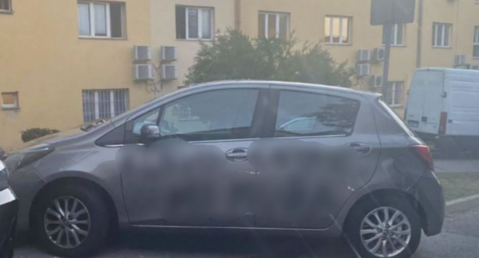 Žena iz Rijeke odlučila se osvetiti muževoj ljubavnici, morate vidjeti što joj je napisala na autu