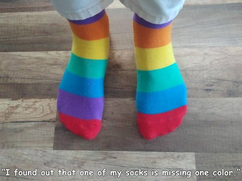 12. Jednoj od mojih čarapa nedostaje jedna boja