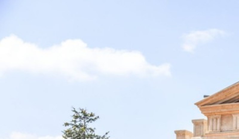 Fotka kuće iz Bugarske nasmijala je cijelu regiju, morate vidjeti ovu bizarnu atrakciju