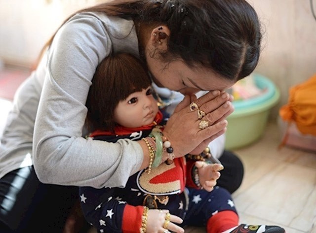 Tajlanđani vjeruju da lutke donose sreću