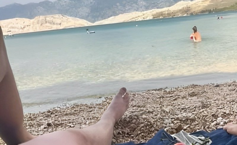 Fotka pokazuje kako prepoznati Hrvate na plaži, teški je hit na popularnoj FB stranici