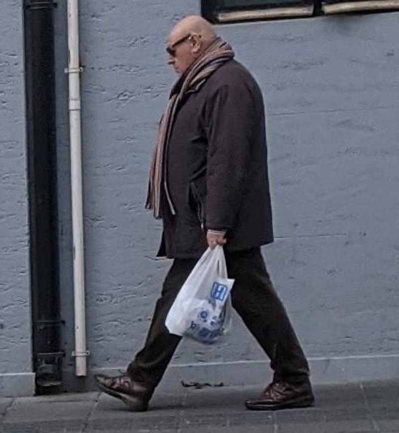 10. Tip izgleda kao Gru