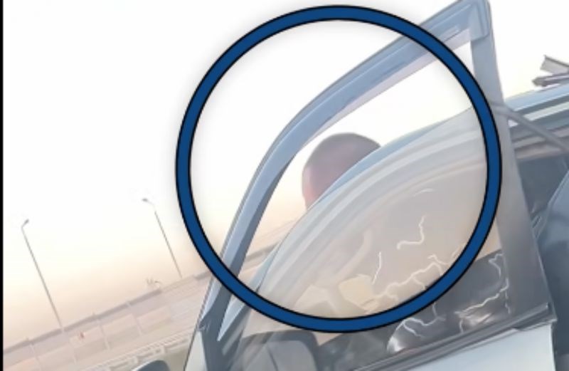 Ljudi su snimili totalno bizaran prizor u prometu, morate vidjeti s kakvim autom se tip vozi