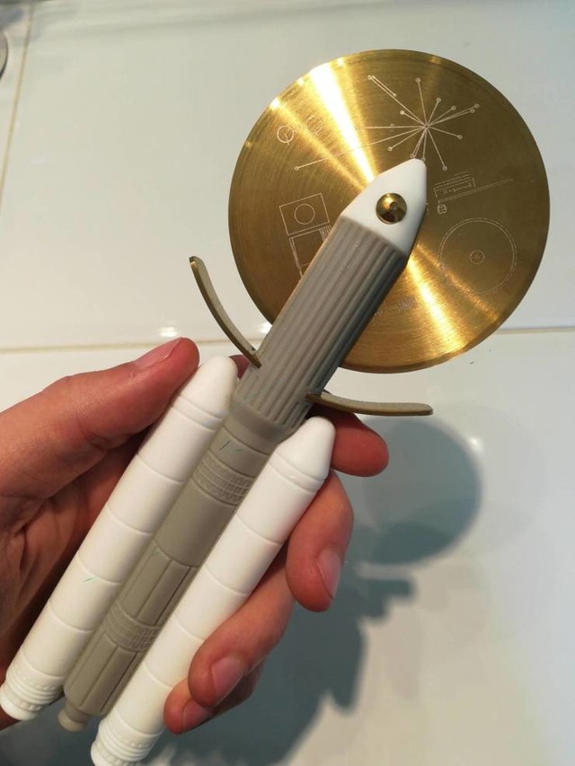 8. Jako cool rezač za pizzu