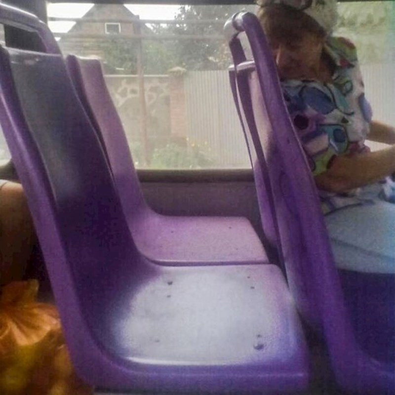 Zanimljiv dizajn sjedala, još bolje pozicioniranje.