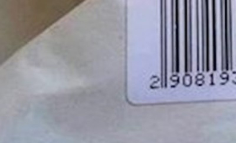 Kupac je primijetio jako čudan natpis na naljepnici parizera i morao ga svima pokazati