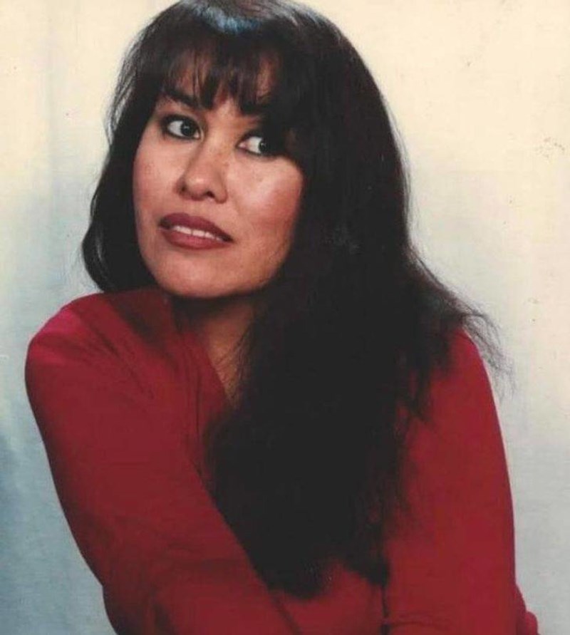 13. Uvijek sam govorio da moja mama jako sliči na pjevačicu Selenu