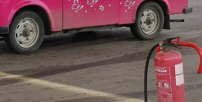 Fotka s benzinske u Bugarskoj teški je hit na popularnoj FB stranici, morate vidjeti ovu vozačicu