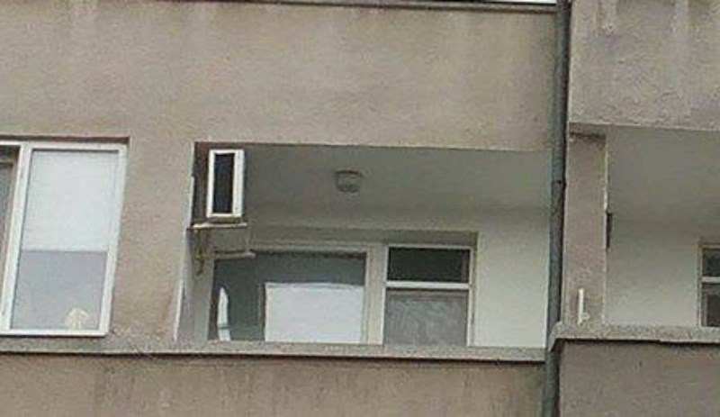 Stanar je odlučio povezati dva stana na različitim etažama, morate vidjeti način na koji je to izveo