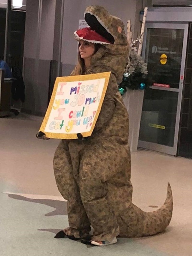 22. Ova djevojka zna što je to topla dobrodošlica.