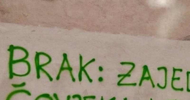 Na fasadi zgrade osvanuo je urnebesan grafit, morate vidjeti kako je autor definirao brak