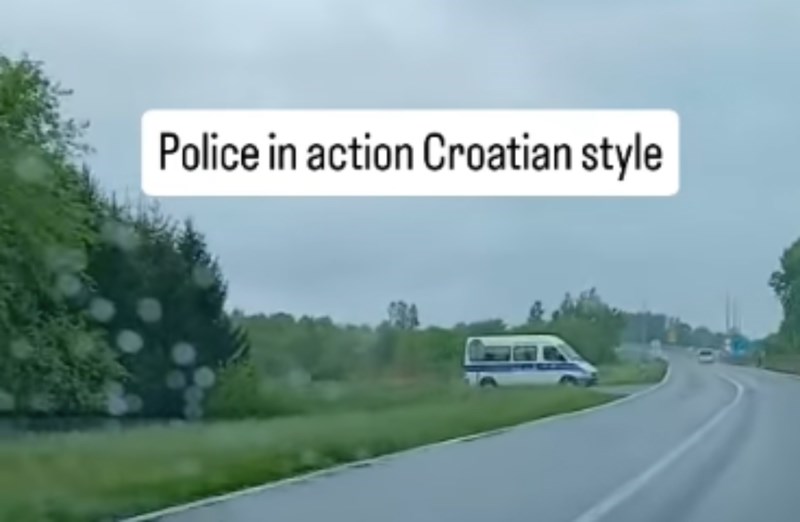 Turisti su htjeli pitati hrvatsku policiju za smjer, snimka je svjetski hit zbog urnebesnog raspleta