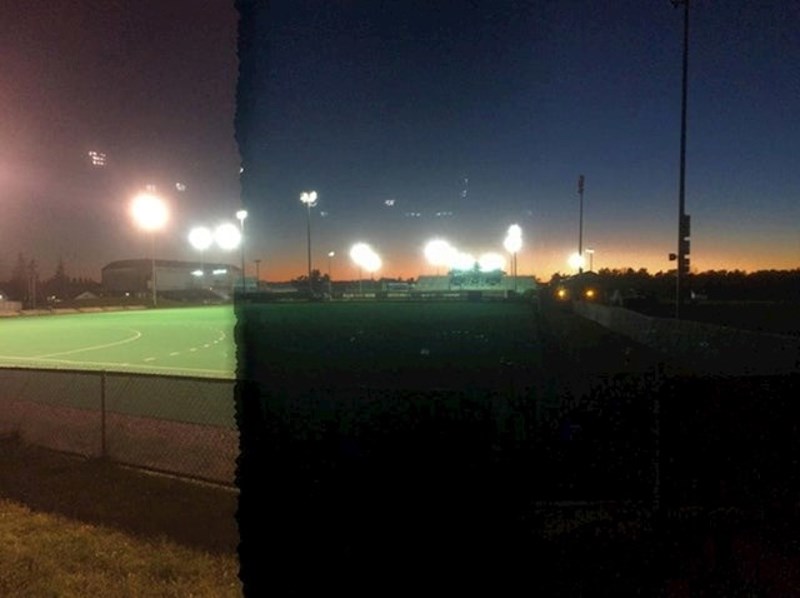 Radio je panoramsku fotografiju baš u trenutku kad su gasili svjetla na stadionu.