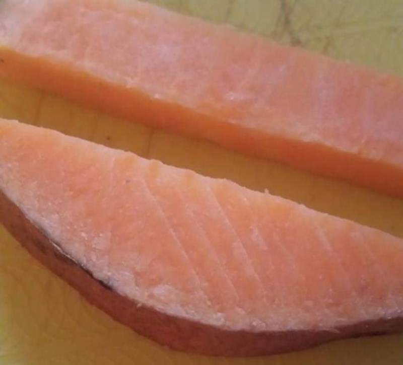 17. Krumpir izgleda kao losos