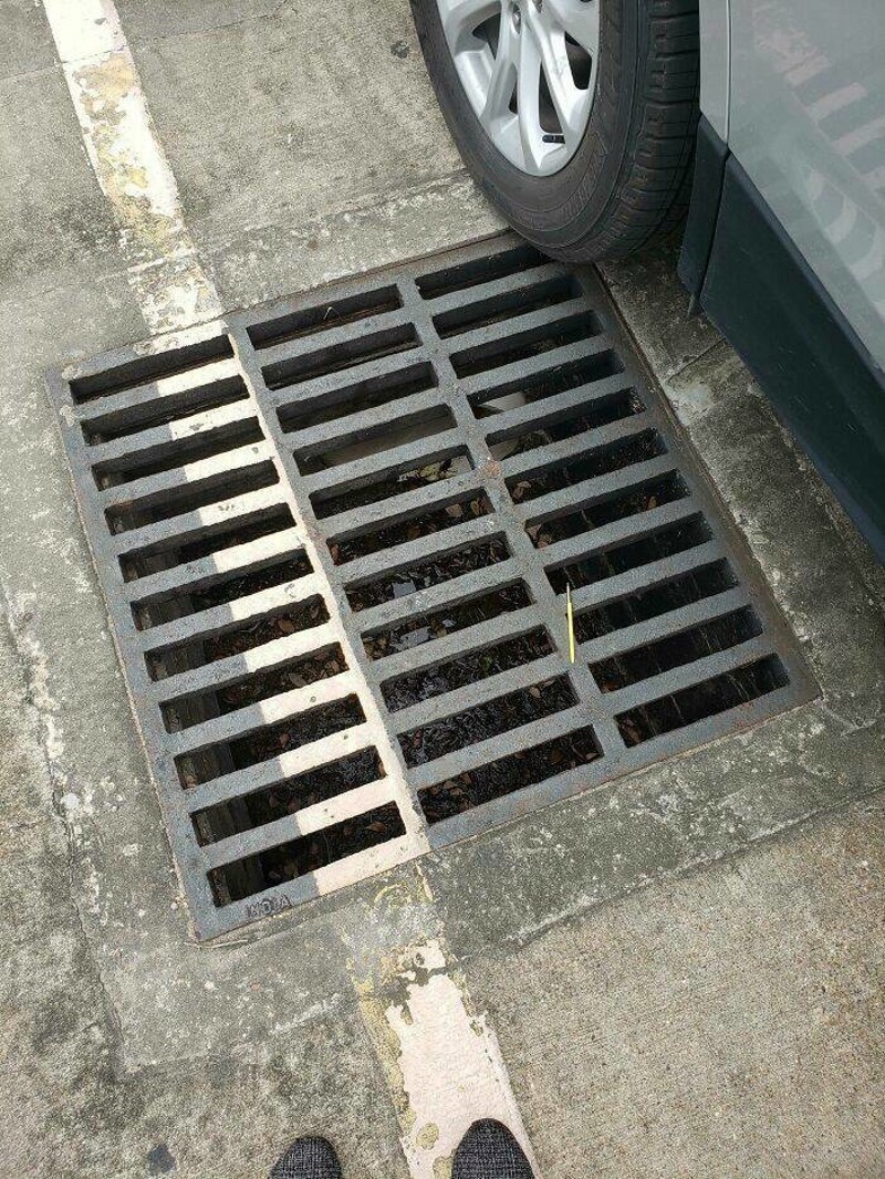 17. Olovka za iPad mi je skoro pala u kanalizaciju