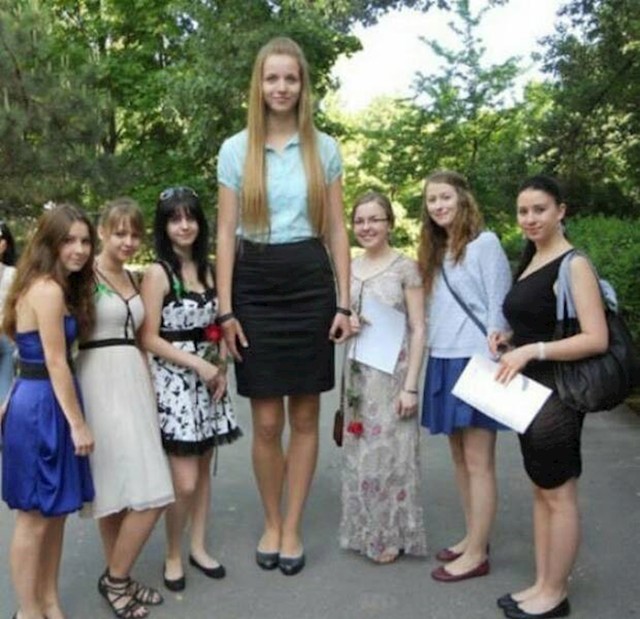 2f45bd48-7726-496d-b3cf-b47a958de0ae.jpeg