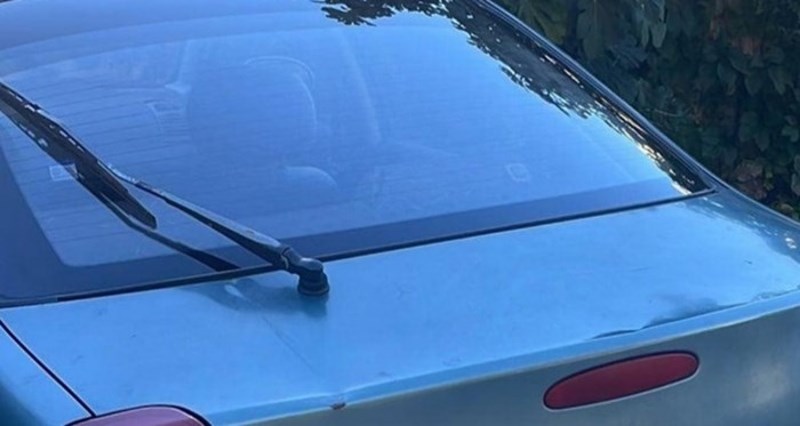 Splićanin je dodao slova pored oznake modela automobila i nasmijao prolaznike simpatičnom dosjetkom