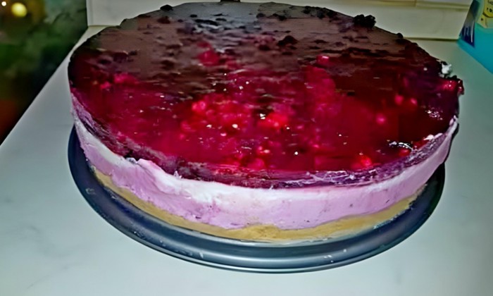 Žena je na FB-u podijelila fotku cheesecakea, sad joj se svi smiju zbog urnebesnog tipfelera