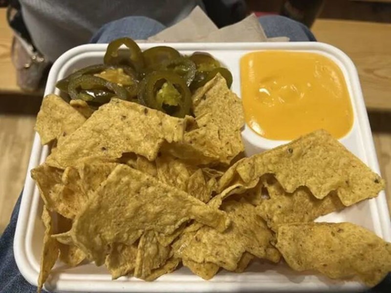 7. Polaznici američke vojne akademije dobili su tortilja čips u obliku borbenog aviona