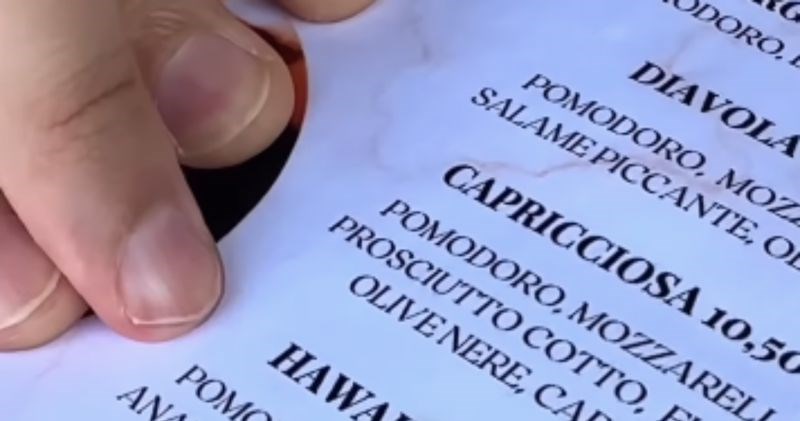 Talijani su u lokalnoj pizzeriji snimili urnebesan detalj u jelovniku, video je odmah postao viralan
