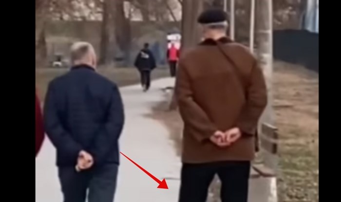 Šetač je morao snimiti prizor koji je ugledao ispred sebe u parku, snimka je odmah postala hit
