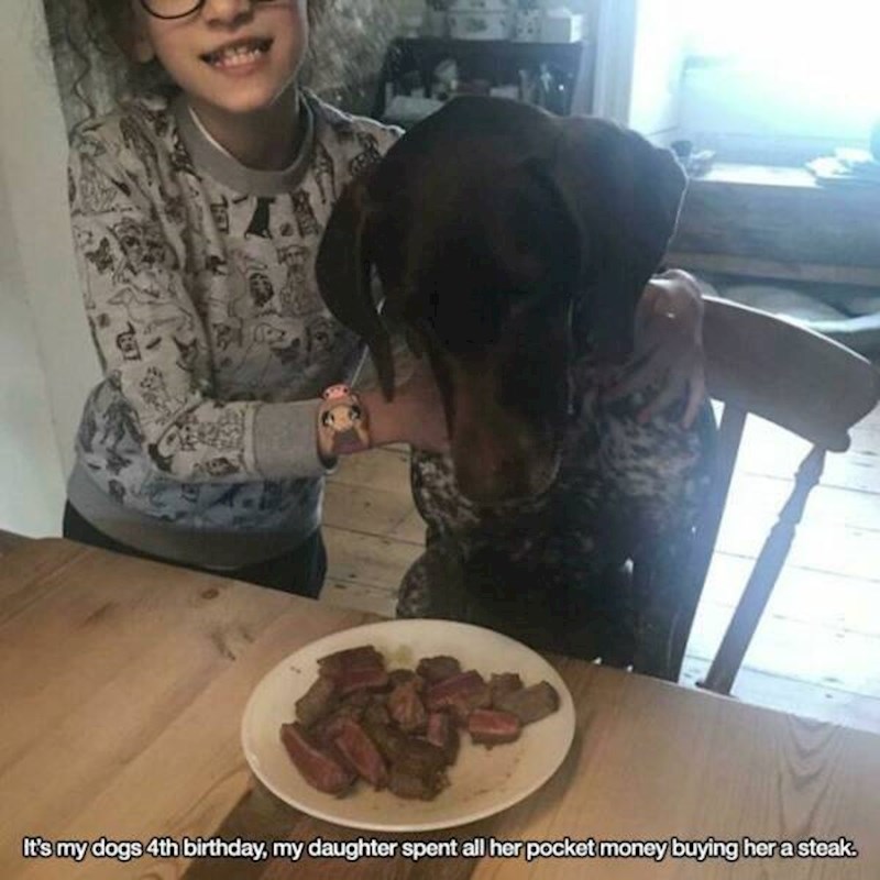 10. Slavi 4. ročkas, a moja kći potrošila je sav svoj džeparac da mu kupi poslastice za poklon