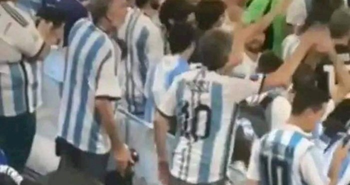 Fotka argentinskih navijača obišla je svijet i posebno zabavila Balkance, odmah ćete vidjeti zašto