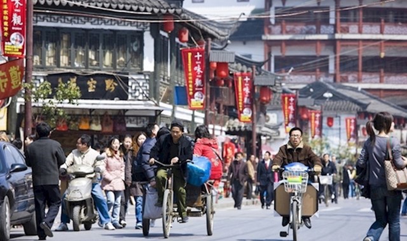 25. Nitko se ne drži prometnih pravila.