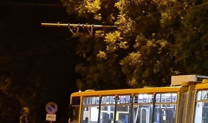 Preko 3 tisuće ljudi na FB-u lajkalo je fotku gradskog busa u Bugarskoj, odmah ćete vidjeti zašto