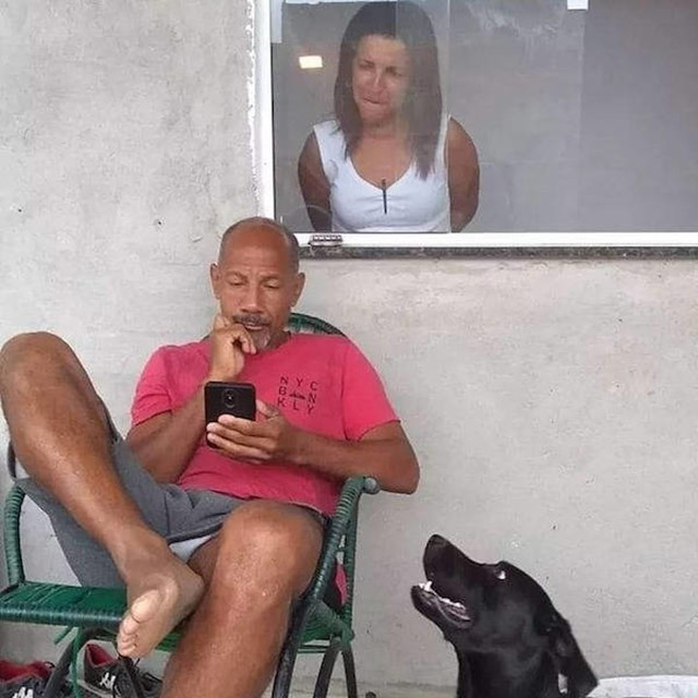 4. Žena sve vidi i sazna