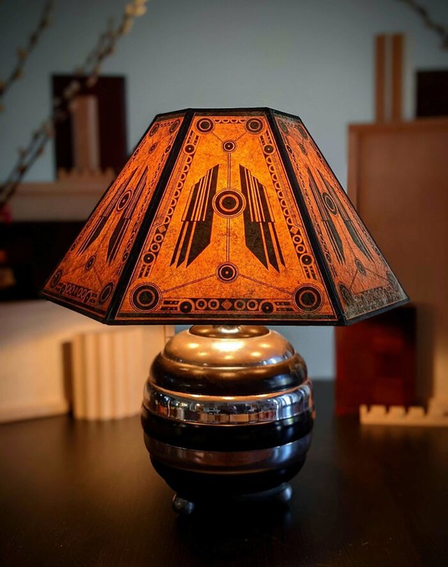 3. Beehive lampa iz 1930-ih
