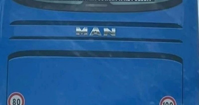 Netko je na autobusu u Dalmaciji primijetio urnebesan natpis, morate vidjeti