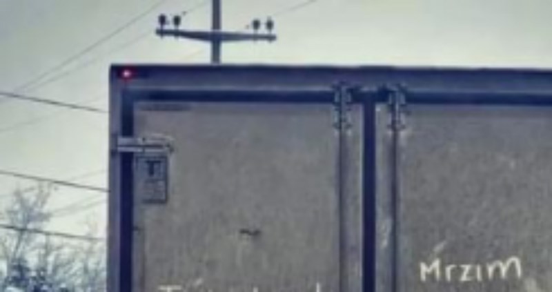 Natpisi na ovom kamionu iz Beograda zapanjili su ostale vozače, totalno su bizarni