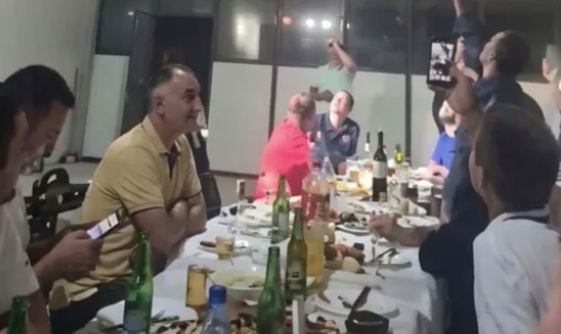 Cijeli Balkan smije se fotkama s jedne zabave u Srbiji, prasnut ćete u smijeh kad vidite ovaj hit