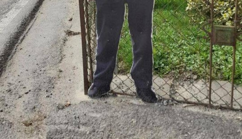 Lažni policajac iz Češke nasmijao je tisuće na Fejsu, kad vidite fotku bit će vam jasno i zašto