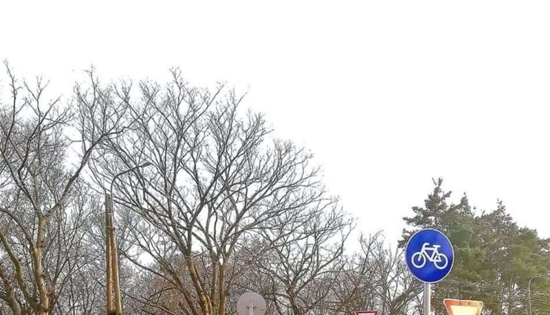 Fotka biciklističke staze negdje u Mađarskoj nasmijala je ekipu na Fejsu, odmah ćete vidjeti zašto