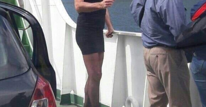 Turist je na trajektu izazvao salve smijeha, za sve je kriv njegov nesvakidašnji izbor odjeće