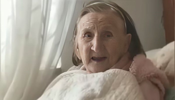 Urnebesni razgovori bake Zorke i njezinog unuka hit su u cijeloj Hrvatskoj, snimka je legendarna