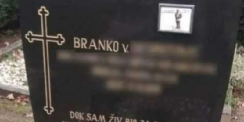 Netko je na groblju primijetio grob s nesvakidašnjim detaljima, fotka je odmah postala hit u regiji